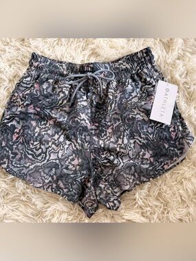 NWT Athleta Crossroads Shorts